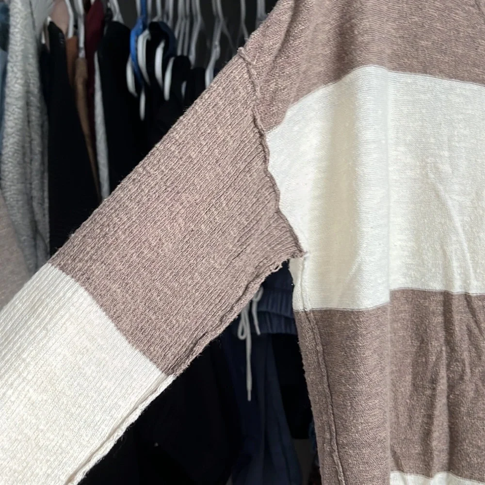 Free People Oversized Knit Sweater Pullover, lightly worn